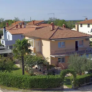 Apartments&rooms Barbara Umag